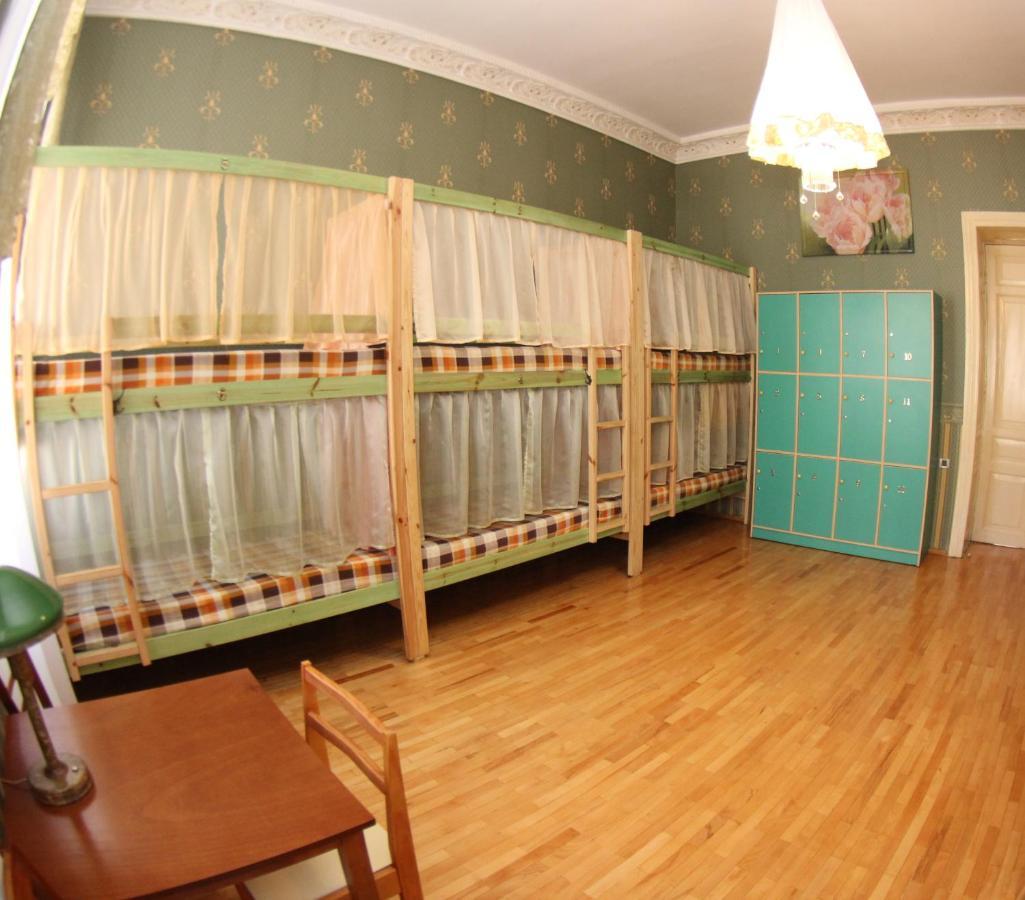 Orpheus Hostel And Apartments Odessa Luaran gambar