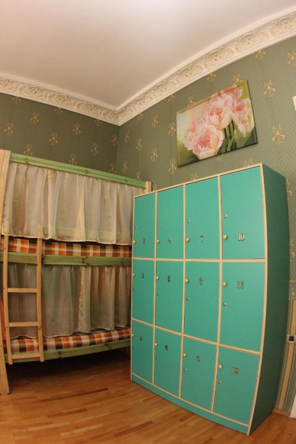 Orpheus Hostel And Apartments Odessa Luaran gambar