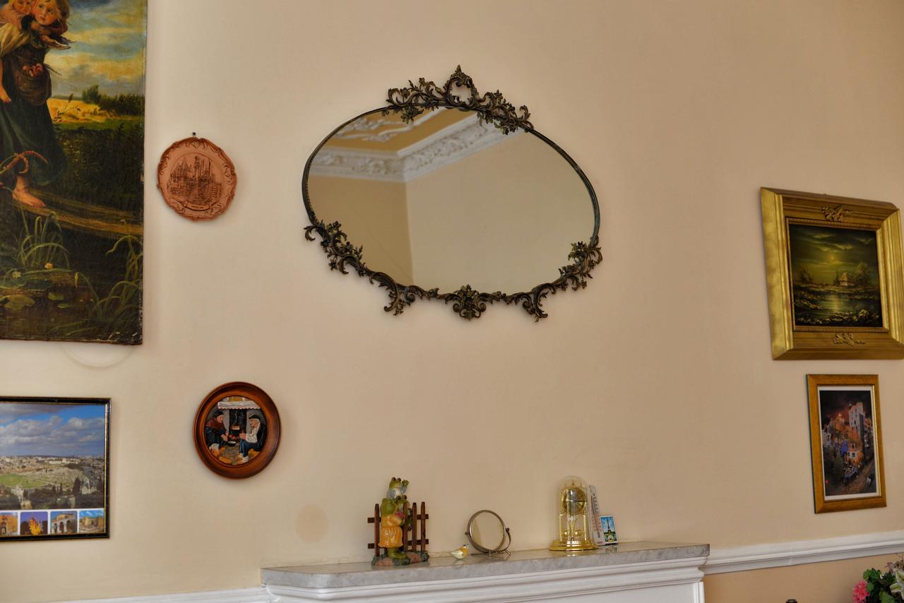 Orpheus Hostel And Apartments Odessa Luaran gambar