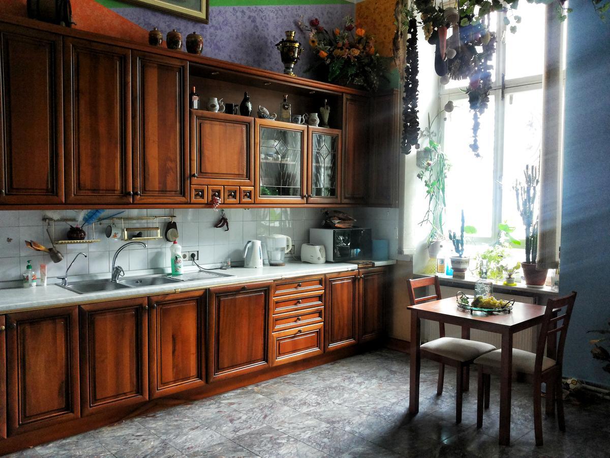 Orpheus Hostel And Apartments Odessa Luaran gambar
