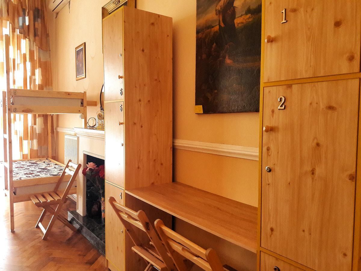 Orpheus Hostel And Apartments Odessa Luaran gambar
