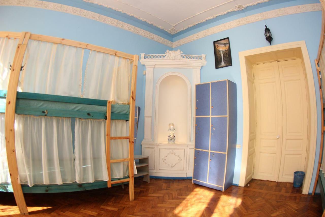 Orpheus Hostel And Apartments Odessa Luaran gambar