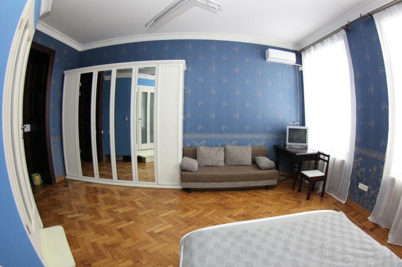 Orpheus Hostel And Apartments Odessa Luaran gambar