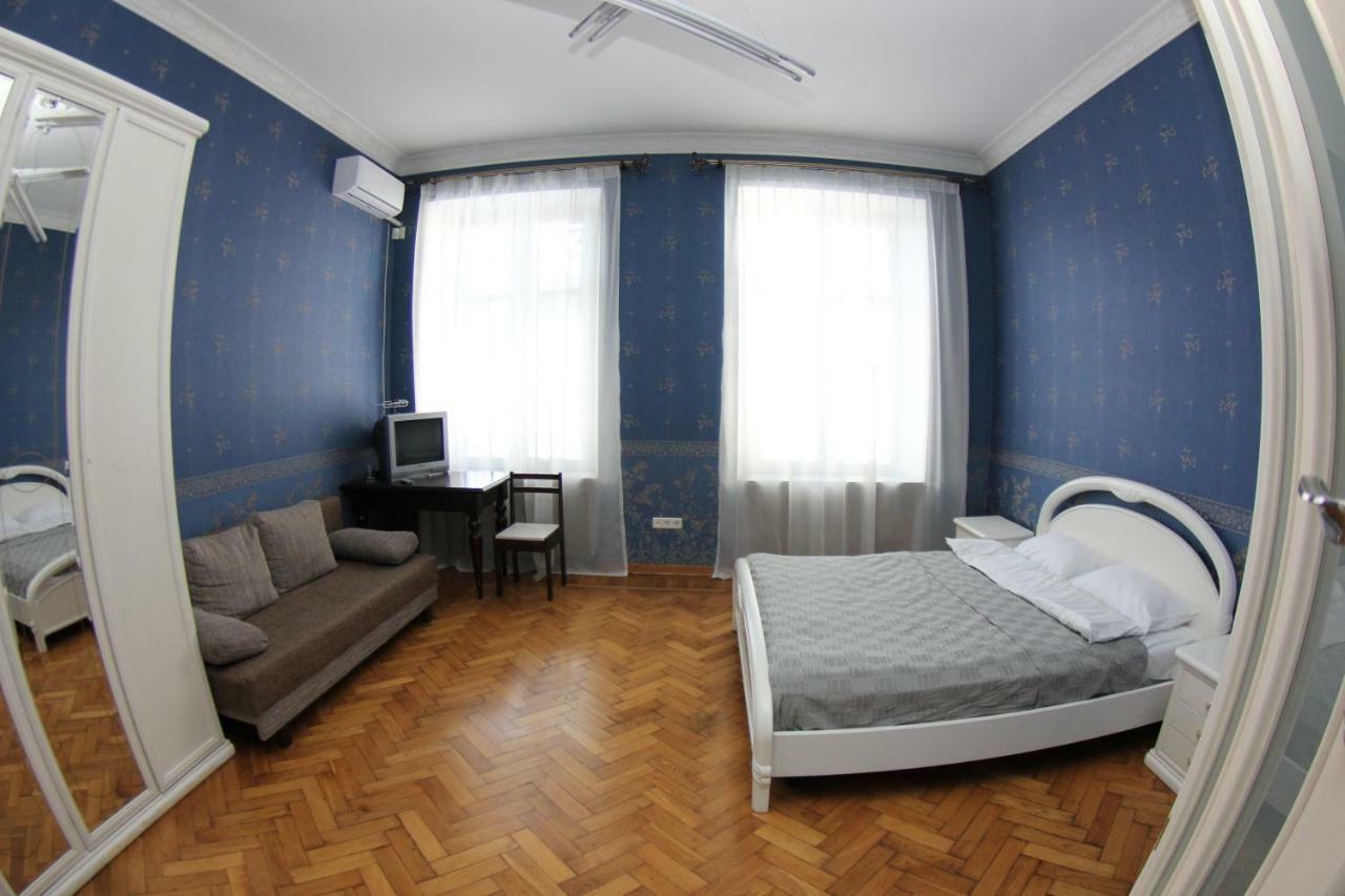 Orpheus Hostel And Apartments Odessa Luaran gambar