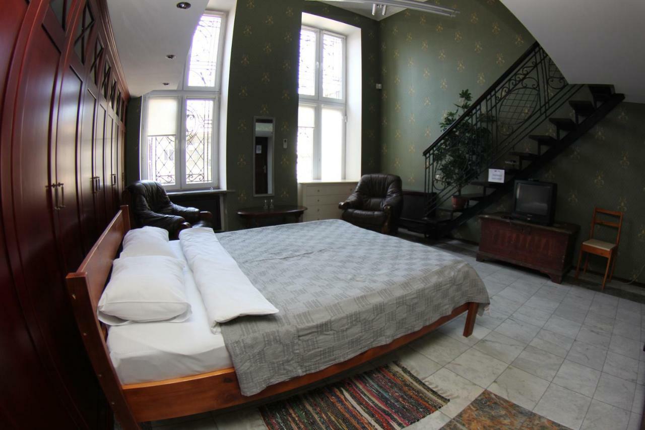 Orpheus Hostel And Apartments Odessa Luaran gambar