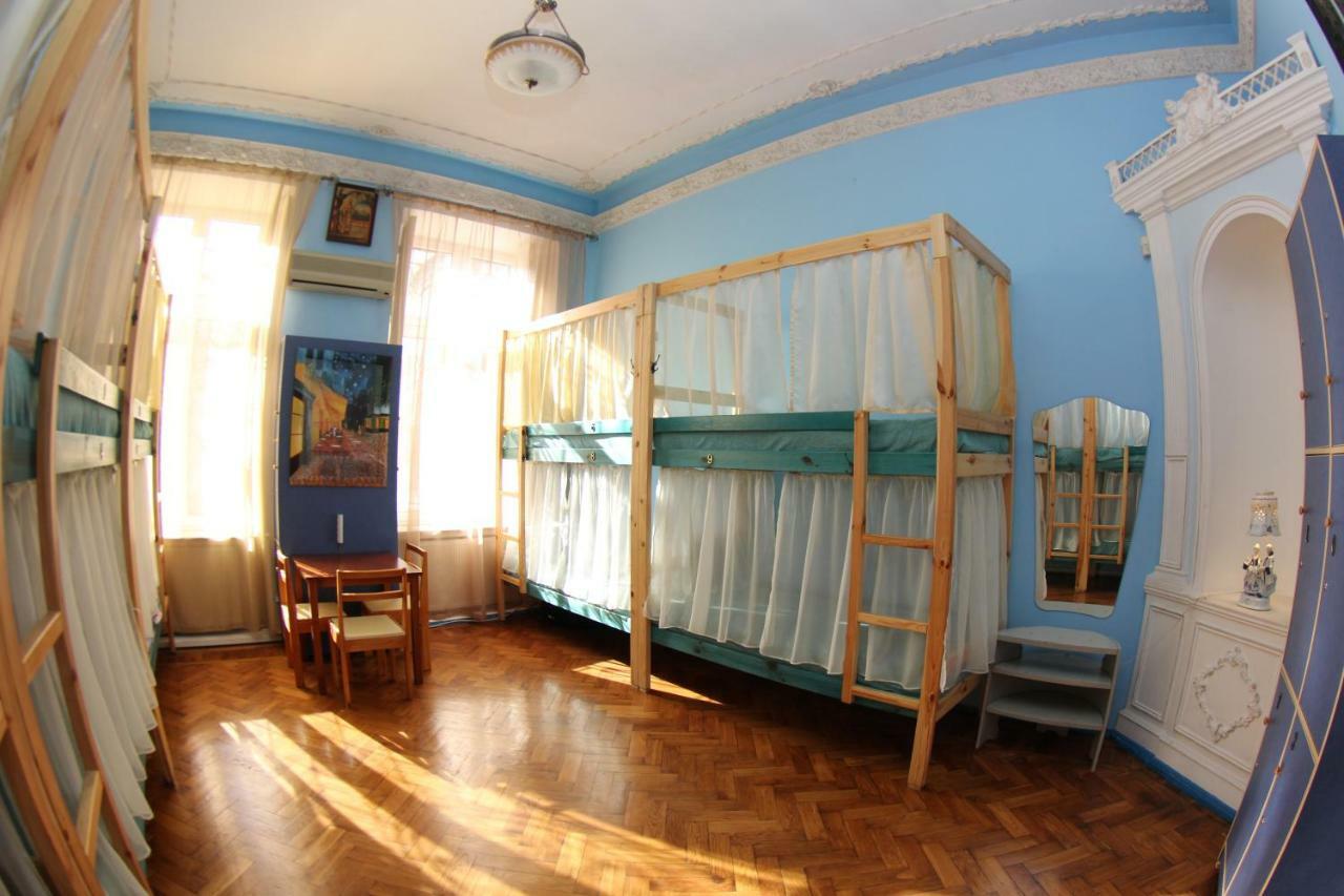 Orpheus Hostel And Apartments Odessa Luaran gambar