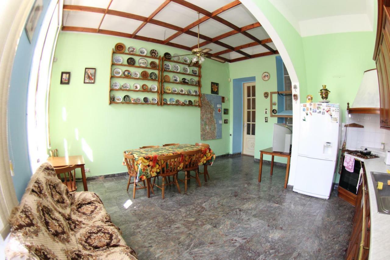 Orpheus Hostel And Apartments Odessa Luaran gambar