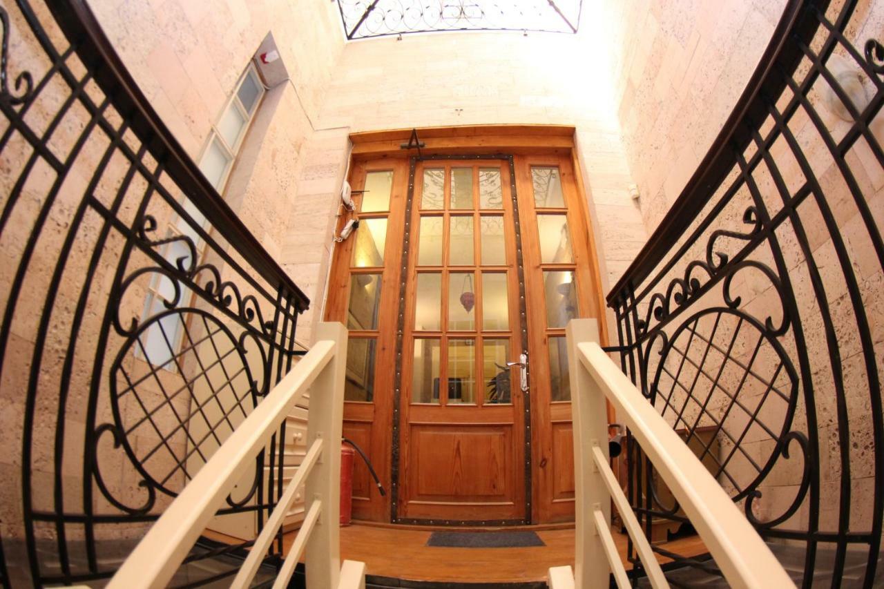 Orpheus Hostel And Apartments Odessa Luaran gambar