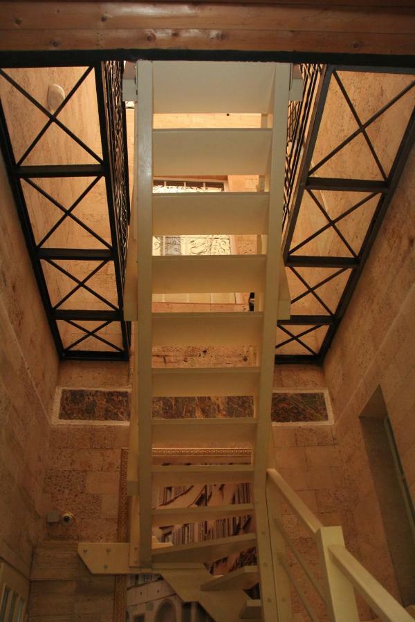 Orpheus Hostel And Apartments Odessa Luaran gambar