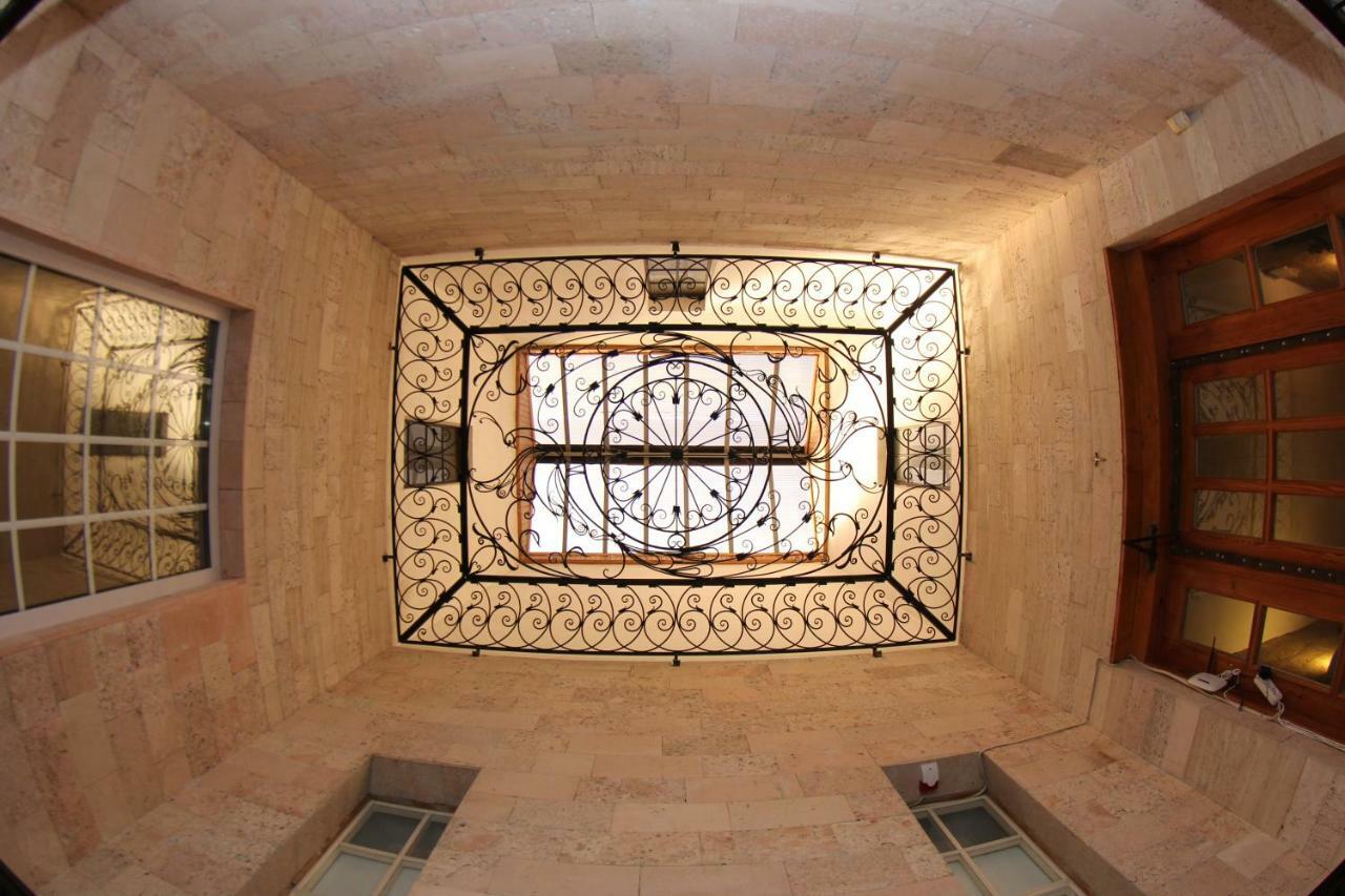 Orpheus Hostel And Apartments Odessa Luaran gambar