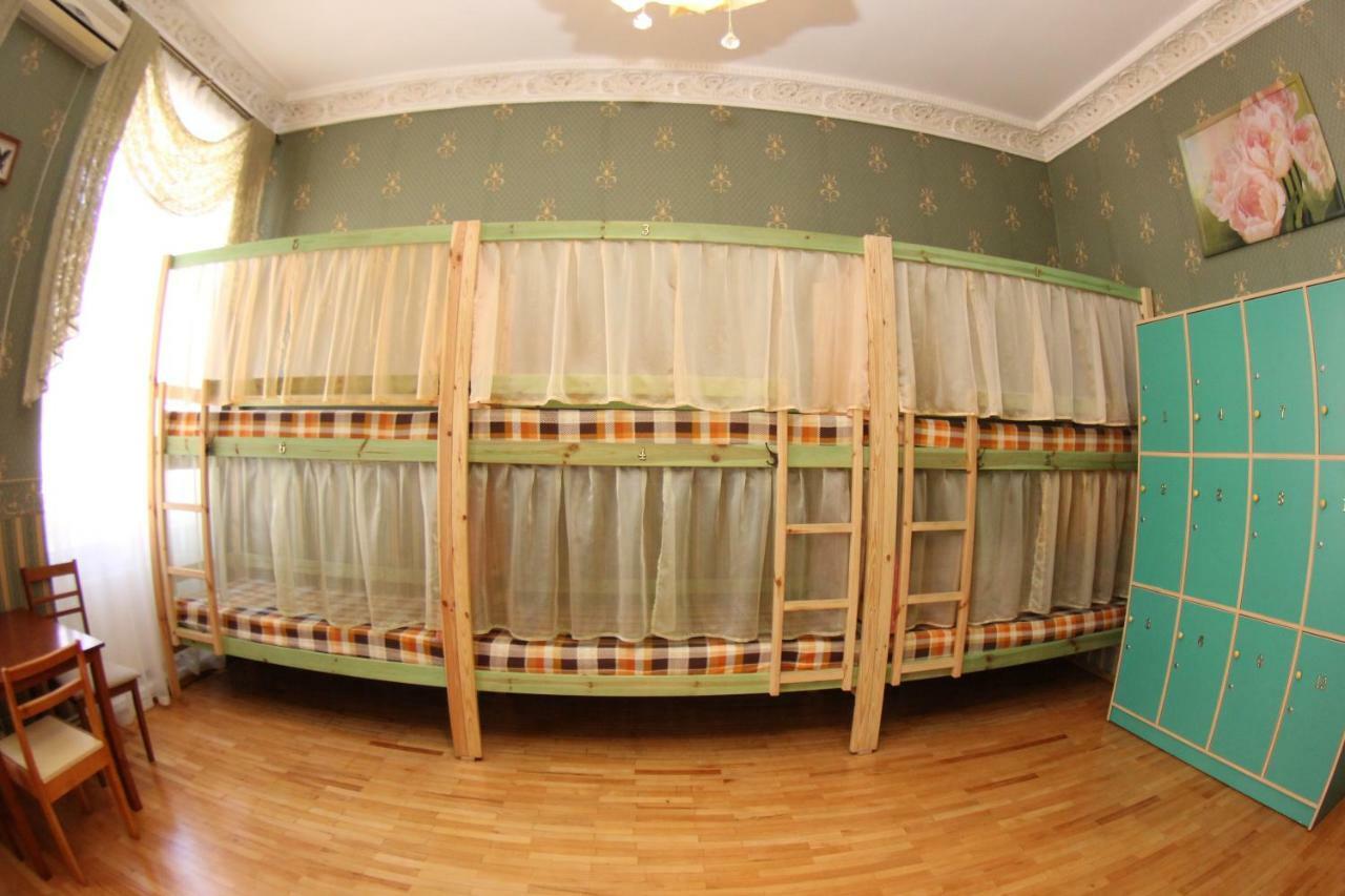 Orpheus Hostel And Apartments Odessa Luaran gambar