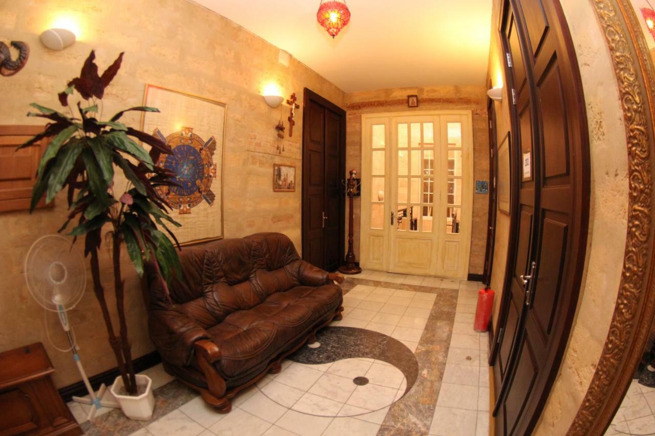 Orpheus Hostel And Apartments Odessa Luaran gambar